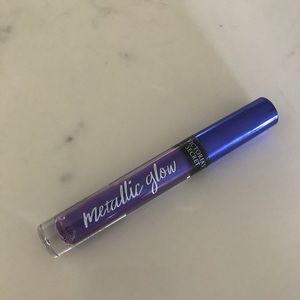 Victoria’s Secret lipstick